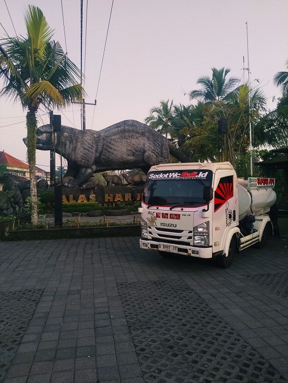 kuras wc bali terdekat